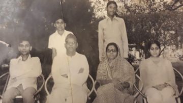 स्मृतियां